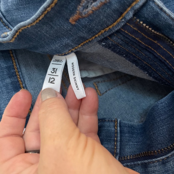 LOFT modern skinny jeans, cute, fringe, bottom - Picture 5 of 5